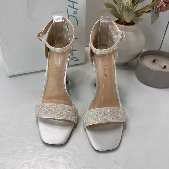 Betsey Johnson SB-Dani Block Heel Sandals Pearl White Women's 9.5M Tried On - Picture 5 of 12